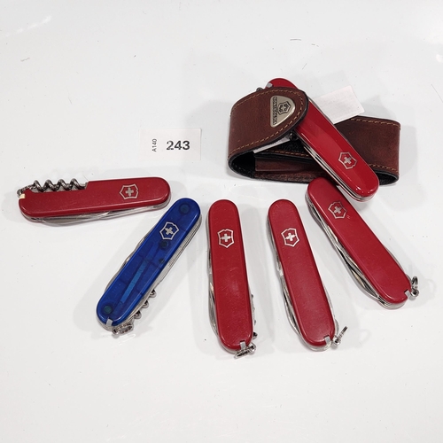 SIX VICTORINOX SWISS ARMY KNIVES
of various sizes and designs
Note: You must be over the age of 18 to bid on this lot.