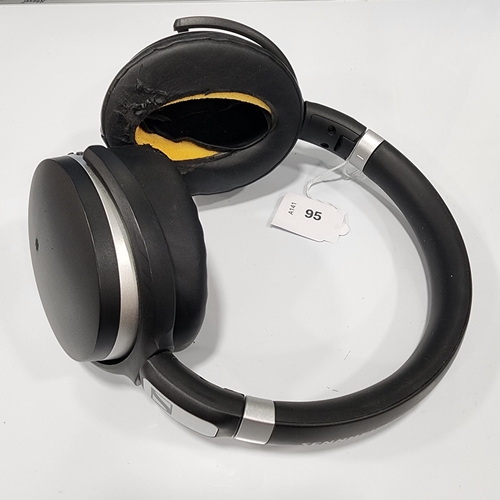 SENNHEISER HD 4.50 WIRELESS HEADPHONES 
Note: significant wear to ear pads
