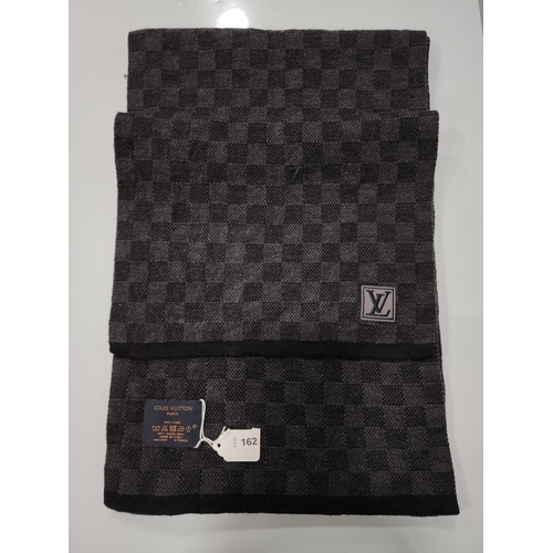 LOUIS VUITTON PETIT DAMIER SCARF
note: a few small pulls can be seen throughout the scarf