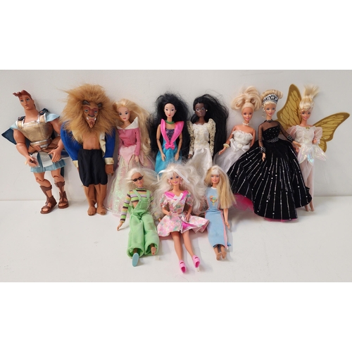 306 - SELECTION OF ELEVEN MATTEL AND OTHER DOLLS  AND A LARGE SELECTION OF BARBIE CLOTHING AND ACCESSORIES... 