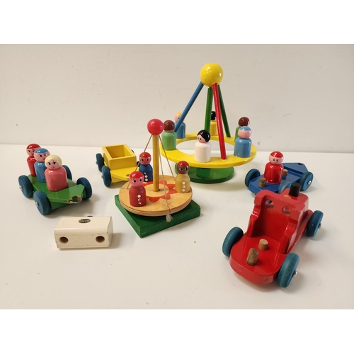 313 - SELECTION OF VINTAGE TOYS
comprising Little Tykes big waffle blocks; an Escor wooden play area and t... 