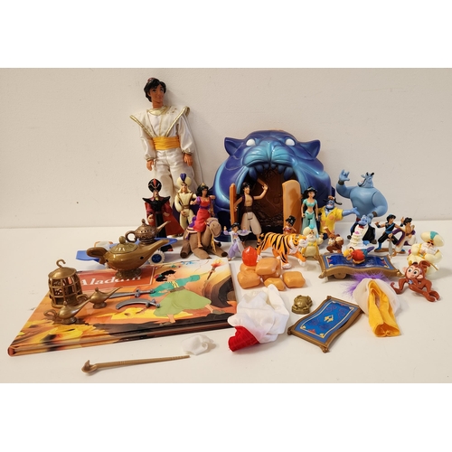 315 - LARGE SELECTION OF DISNEY TOYS RELATING TO THE HUNCHBACK OF NOTRE DAME, POCAHONTAS AND ALLADIN
inclu... 