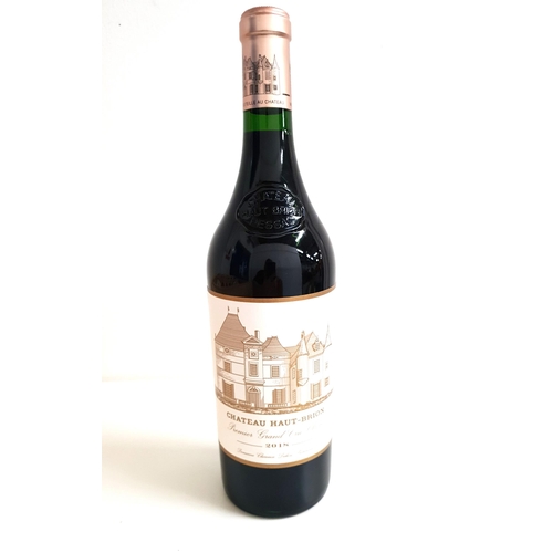 CHATEAU HAUT-BRION PESSAC LEOGNAN 2018
6 bottles, Premier Grand Cru Classé, in original wooden case, 75cl and 14.5%