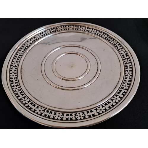 20th CENTURY SILVER SALVER
raised on a circular foot with a pierced border, the base marked P.W. Ellis Co. Ltd. Toronto, 2413, Sterling, 188g/6.6oz