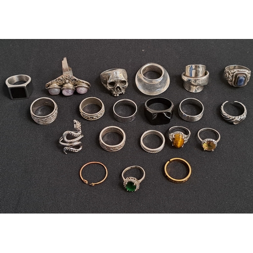 SELECTION OF SILVER AND OTHER RINGS
including a large skull ring, stone set examples, etc., 1 box