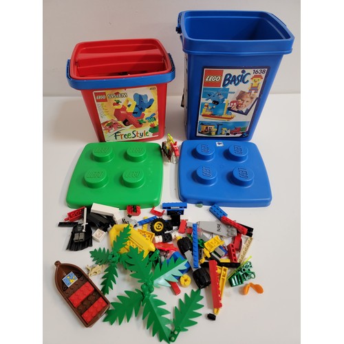 304 - LARGE SELECTION OF LEGO
including a Lego Star Wars Droid Developer Kit, Lego Basic 1638, Lego Free S... 