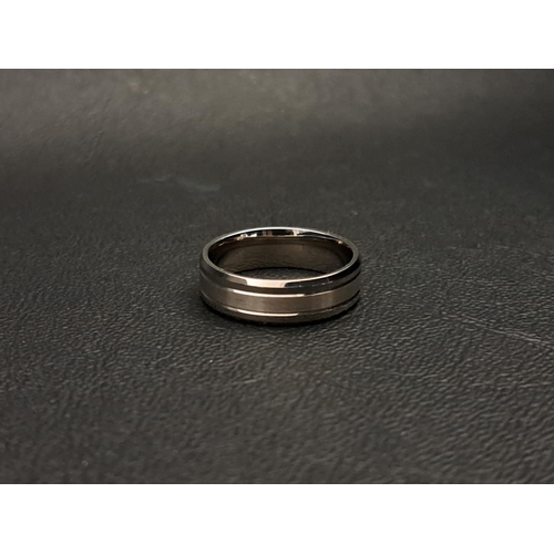 PLATINUM WEDDING BAND
the central band with brushed finish and polished bands above and below, ring size P and approximately 5.9 grams