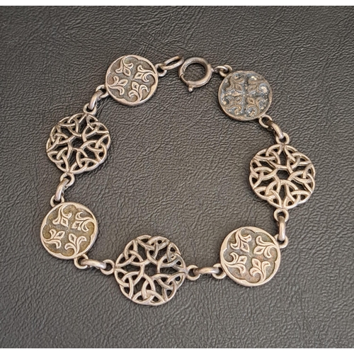JOHN HART IONA SILVER BRACELET
with alternating entwined pierced and motif decorated links, 20.5cm long