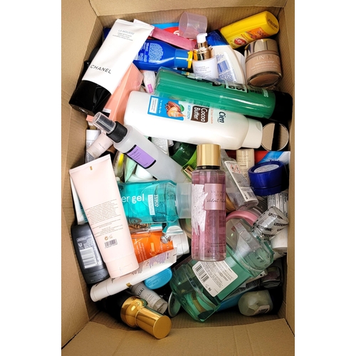 18 - ONE BOX OF COSMETIC AND TOILETRY ITEMS
including Chanel, Sarah Jessica Parker, Victoria's Secret and... 