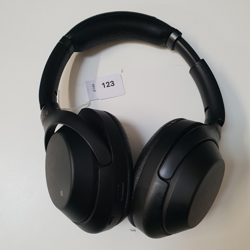 PAIR OF SONY WH-1000XM3 ON-EAR WIRELESS NOISE CANCELLING HEADPHONES
