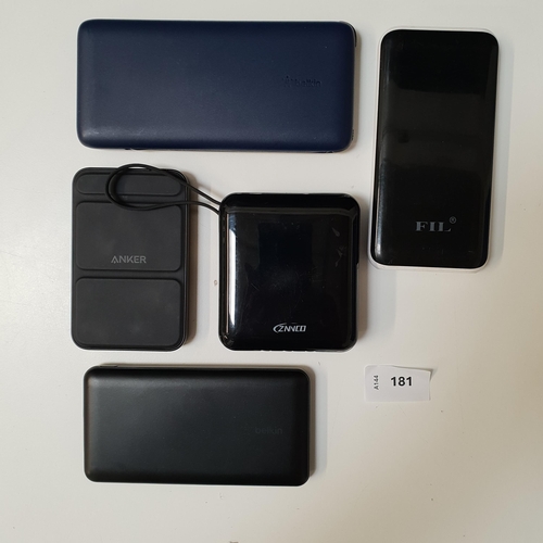 FIVE POWER BANKS
including 2x Belkin and Anker (5)