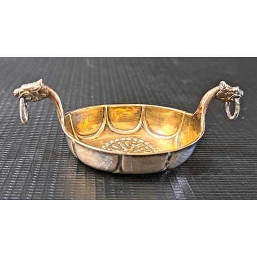 139 - NORWEGIAN NOVELTY SILVER SALT
in the form of Viking longboat, by David Andersen