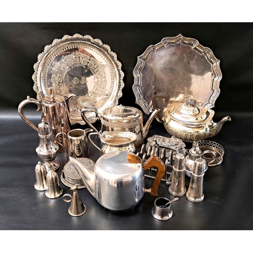 149 - LARGE SELECTION OF SILVER PLATED WARES
including trays, hotel ware, tea pots, sugar sifter, cruets, ... 