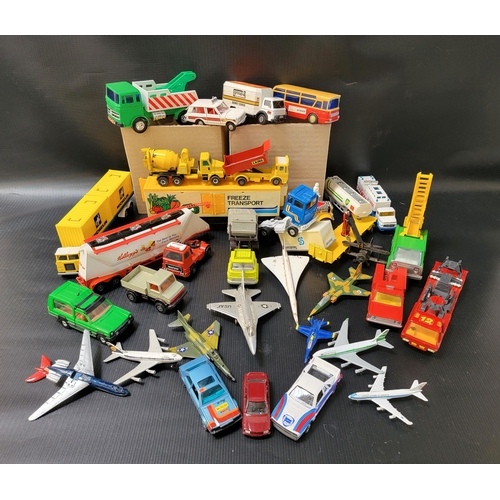 362 - QUANTITY OF DIE CAST VEHICLES
including Corgi, Dinky and Matchbox