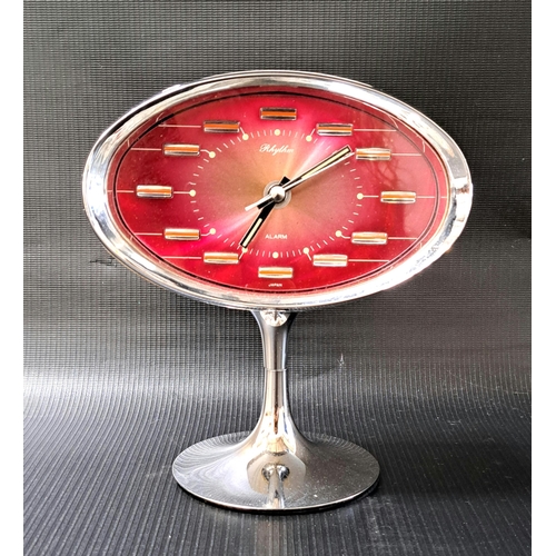 308 - MID 20th CENTURY RHYTHM JAPANESE ALARM CLOCK
on chromed base