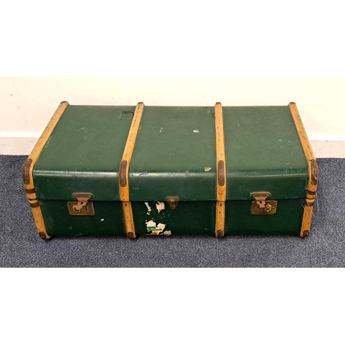 286 - VINTAGE WOODEN BOUND GREEN TRAVEL TRUNK 
31cm high x 91cm wide x 51cm deep