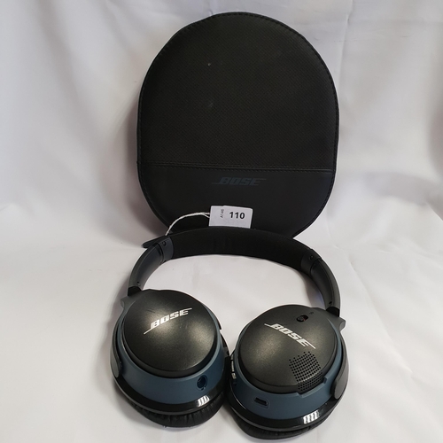 110 - PAIR OF BOSE QUIET COMFORT SOUNDLINK WIRELESS HEADPHONES
in case
Note: wear to earpads