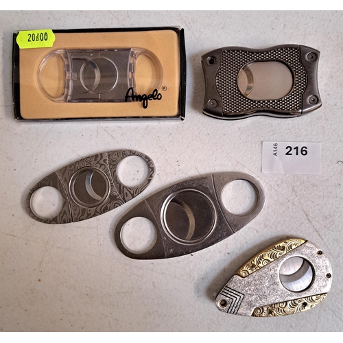 216 - FIVE CIGAR CUTTERS
one by Calibri
Note: You must be over the age of 18 to bid on this lot.