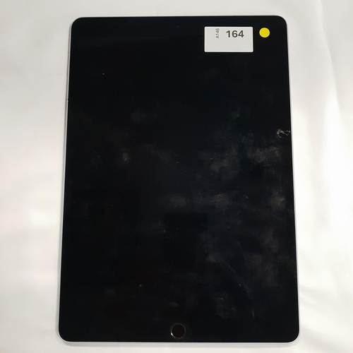 164 - APPLE IPAD PRO 10.5 INCH - A1709 - WIFI & CELLULAR  
serial number DMPXM3TBJ2D1. Apple account locke... 