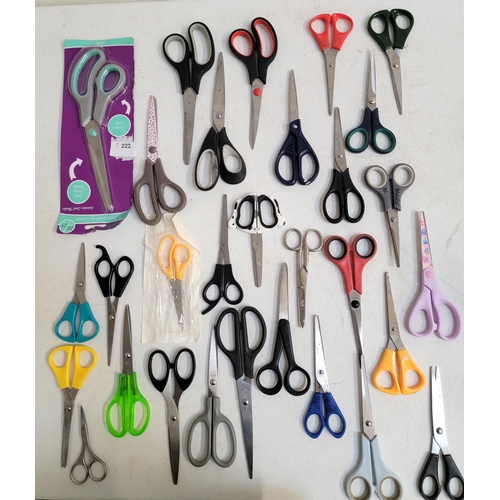 222 - THIRTY PAIRS OF SCISSORS
of various sizes
Note: You must be over 18 to bid on this lot.