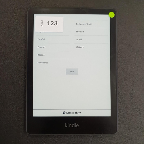 123 - AMAZON KINDLE PAPERWHITE 5 E-READER
11th generation, serial number G001 PX11 2262 0FUD
Note: It is t... 