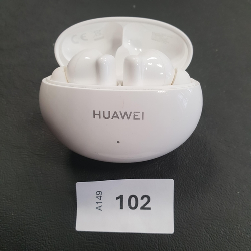 102 - PAIR OF HUAWEI FREEBUDS 4i IN CHARGING CASE
model: T0001C