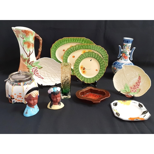 194 - SELECTION OF CERAMICS AND GLASS
including Japanese textured studio art glass, pair of Cortendorf bus... 