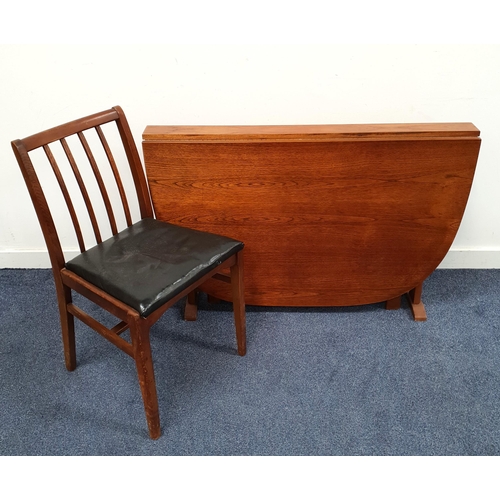 470 - MID CENTURY TEAK GATE LEG DROP LEAF TABLE
with rounded ends, branded 224 underneath, folding down to... 