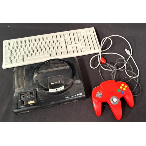 439 - SEGA MEGA DRIVE
with various accessories and keyboard