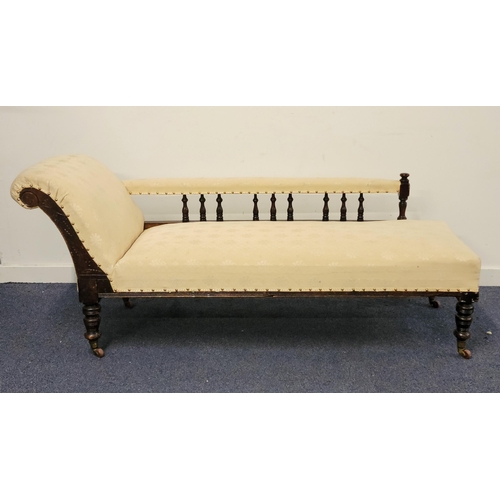 648 - MAHOGANY VICTORIAN CHAISE LONGUE
later upholstered in cream, with balustrade detail and turned legs ... 