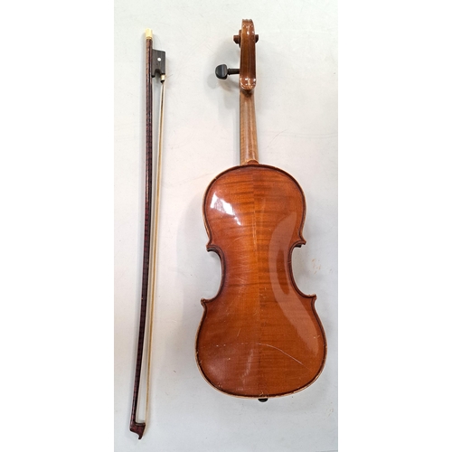 414 - A SMALL SIZE AUSTRIAN VIOLIN BY JOHANNES BAPTIST HAVELAR, 1933
labelled 'Nach Joannes Baptist Havela... 