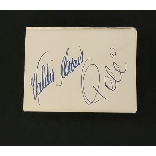 433 - WORLD CUP FOOTBALL INTEREST 
'Pele' and 'Valdir Moraes' (goalkeeper) signed 8th World Cup England 19... 