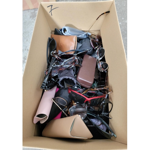 7 - ONE BOX OF SUNGLASSES
branded and unbranded.
Note: some may contain prescription lenses