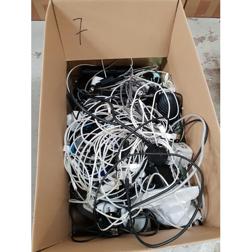 ONE BOX OF GENERAL ELECTRICAL ITEMS, CABLES CHARGERS AND HEADPHONES
including a bike headlight, CD player/radio, massager, on ear and in ear headphones, shaver, etc.