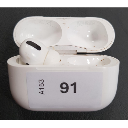 SINGLE APPLE AIRPODS PRO
in Pro charging case