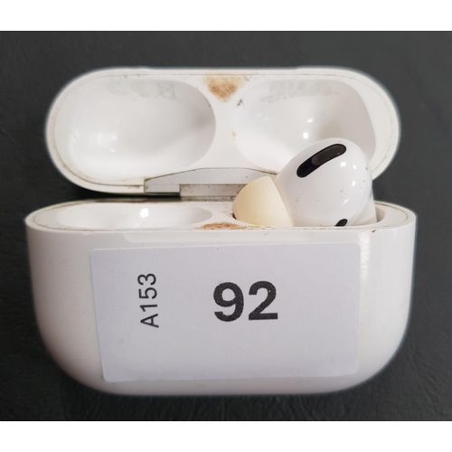 SINGLE APPLE AIRPODS PRO
in Magsafe charging case