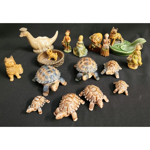 301 - SELECTION OF WADE ORNAMENTS
including two larger tortoises with removable shells, and five other tor... 