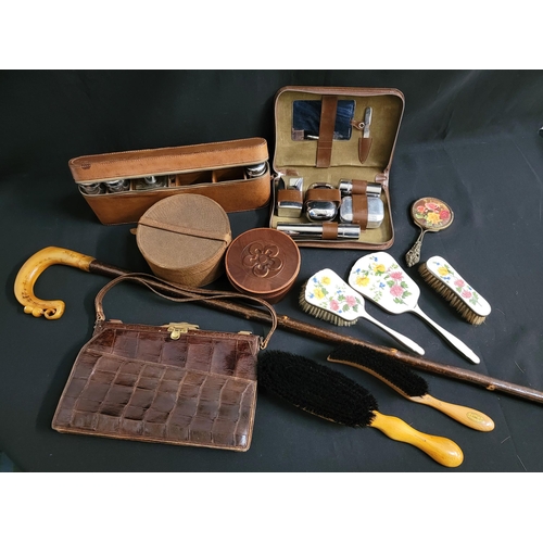 404 - SELECTION OF VINTAGE COLLECTABLES
comprising two leather cased gentlemen's shaving sets containing v... 