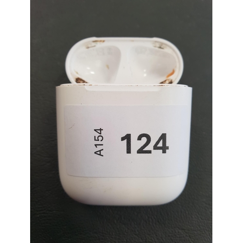 124 - APPLE AIRPODS LIGHTNING CHARGING CASE