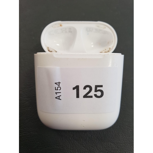 125 - APPLE AIRPODS LIGHTNING CHARGING CASE