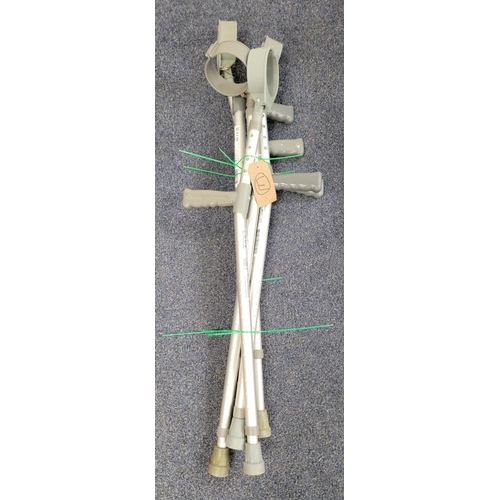 5 - SELECTION OF FIVE CRUTCHES (5)