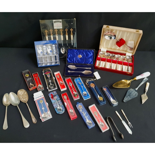 263 - QUANTITY OF FLAT WARE
including large canteen of cutlery (not complete) mainly with bone handles mon... 