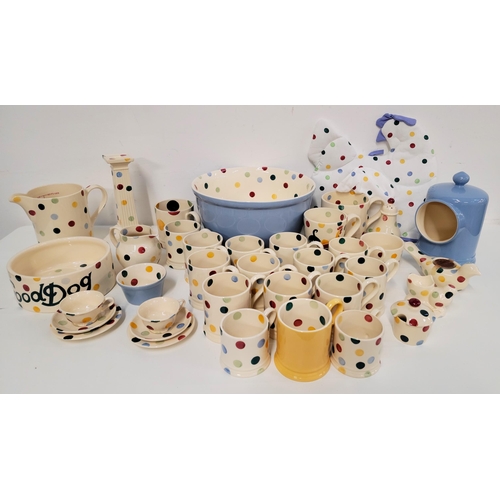 324 - EMMA BRIDGEWATER POKA DOT DINNER AND COOK WARE
including large mixing bowl, measuring jug, tea cosy,...