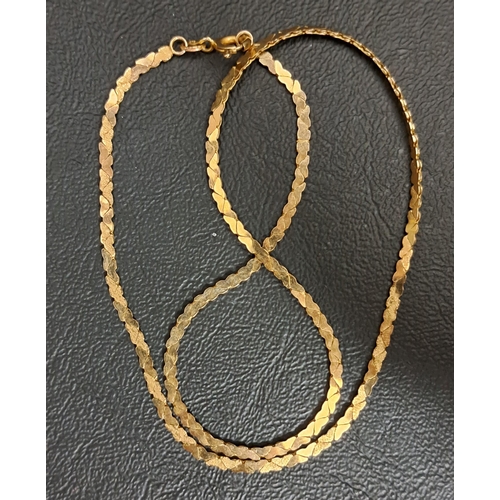 24 - NINE CARAT GOLD NECK CHAIN
39cm and 4.7 grams