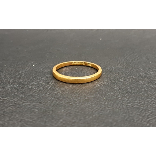 204 - EIGHTEEN CARAT GOLD WEDDING BAND
ring size K and approximately 1.8 grams