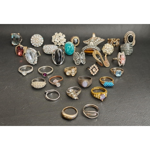 190 - LARGE SELECTION OF COSTUME JEWELLERY RINGS
including various stone and paste set examples, 1 box