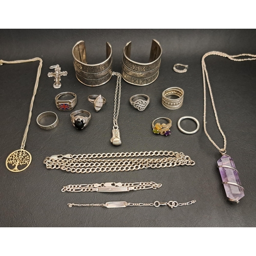 244 - SELECTION OF SILVER JEWELLERY
including a peridot, citrine and amethyst set ring, seven other rings,... 