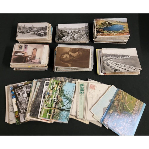 496 - LARGE ASSORTMENT OF VINTAGE FOREIGN POSTCARDS
including interiors, street scenes, maps, rural, towns... 