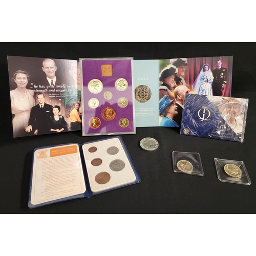 466 - SELECTION OF UK COINS
including £5 2008 Elizabeth I accession coin, £2 1989 Bill of rights coin, 200... 