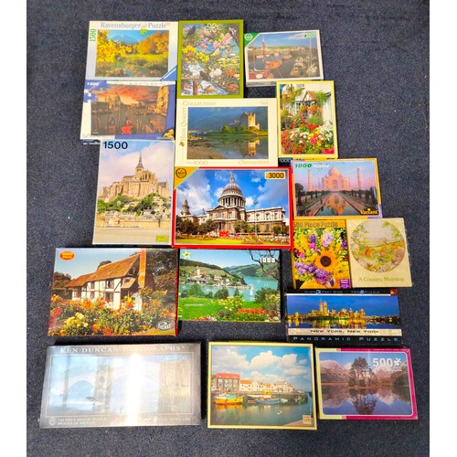 445 - TWENTY TWO JIGSAW PUZZLES
mainly landscapes, animals, birds and city scenes, some un-opened, brands ... 